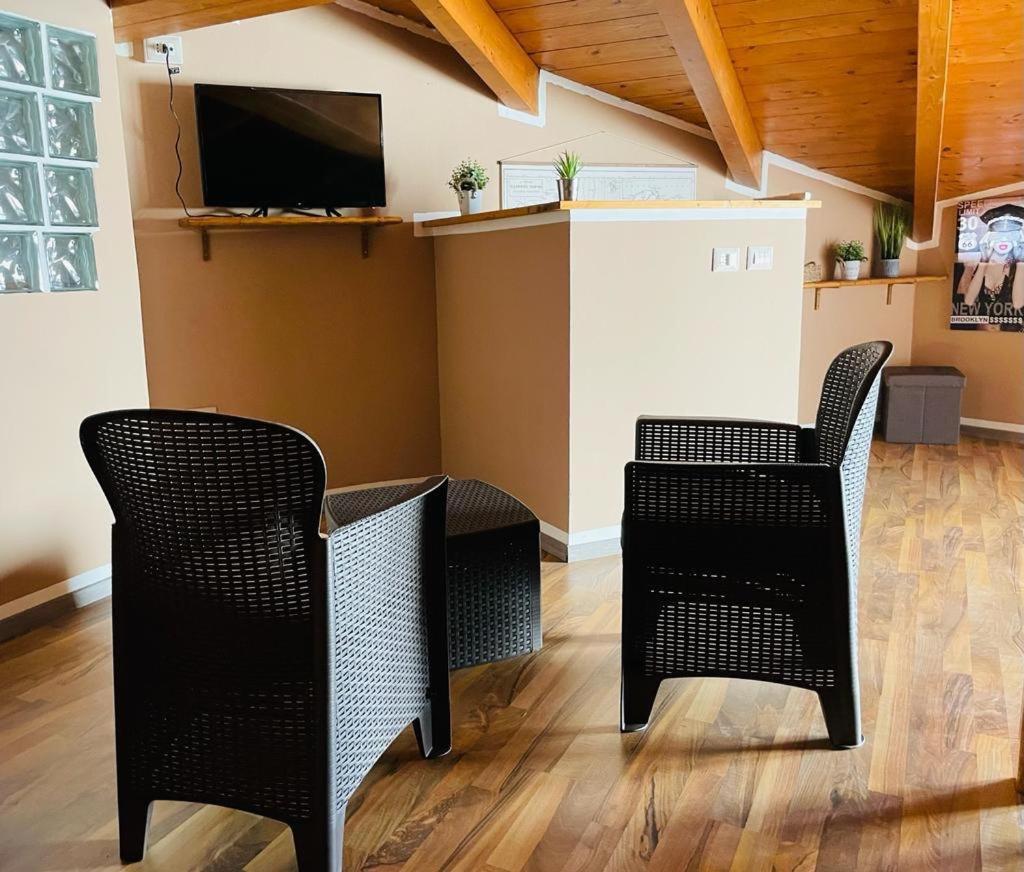 Homesweethome Porto Torres Bagian luar foto
